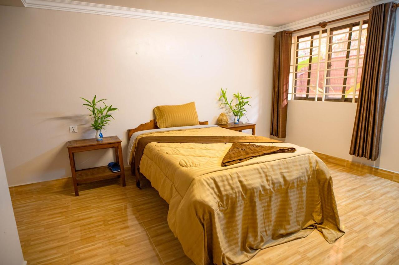 Tropical Villa Siem Reap Exteriör bild