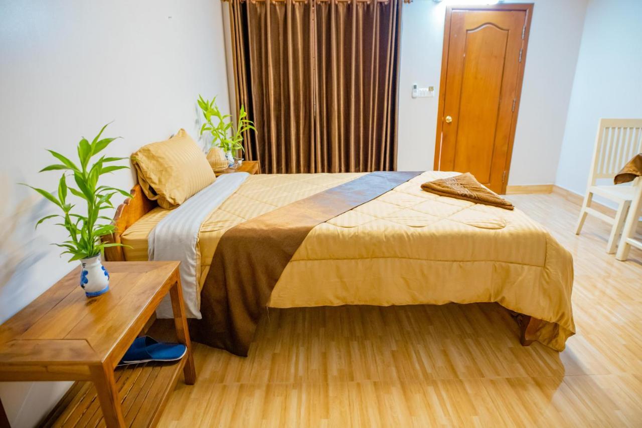 Tropical Villa Siem Reap Exteriör bild